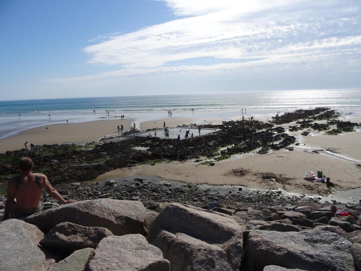 Gite "Rose Des Sables" - 800M De La Plage De Surtainville, Proche Commerces - Piscine En Juillet Et Aout Zimmer foto